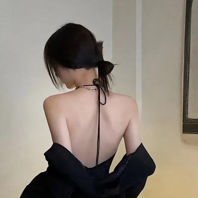 清潭国际高中 封面